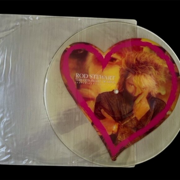 Rod Stewart Picture Disc Vinyl Record, Heart Shape with Photo of Rod, 1989 rare - Picture 3 of 3